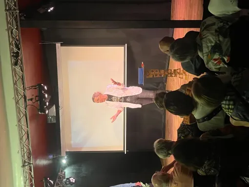 Spectacle de magie pour toute la famille à Nice avec Zatanna dans La vérité si je mens... ta liste, Nice, Théâtre l’Alphabet