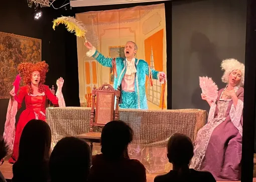 Grand classique burlesque du théâtre avec Les précieuses ridicules, de Molière au Théâtre L'Alphabet, Nice, Théâtre l’Alphabet